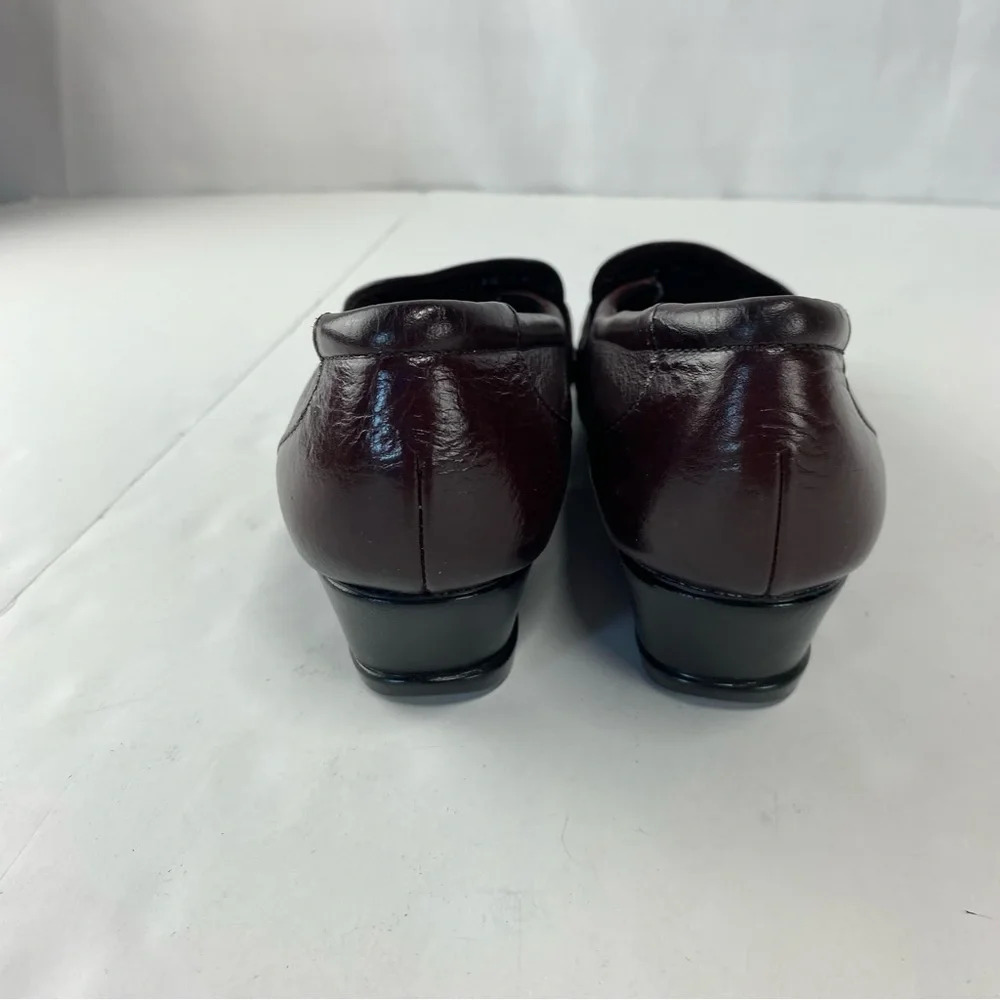 SAS Womens 7.5S Tripad Comfort Burgundy Leather Slip On Wedge Loafers - Picture 2 of 7